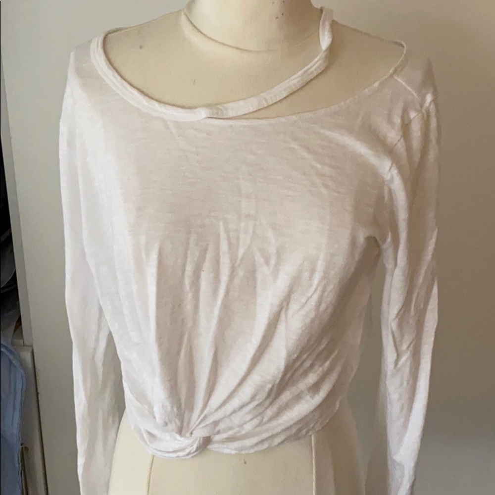 EXPRESS-SEXY NECKLINE-soft cotton crop-knot style!